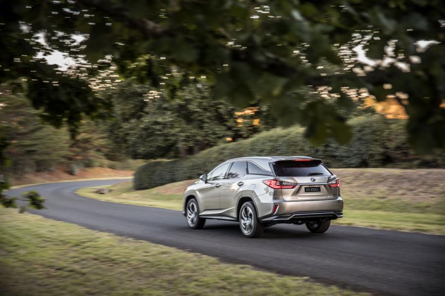  Lexus RX450hL 2018 года  (AU) (фото 14 из 22)